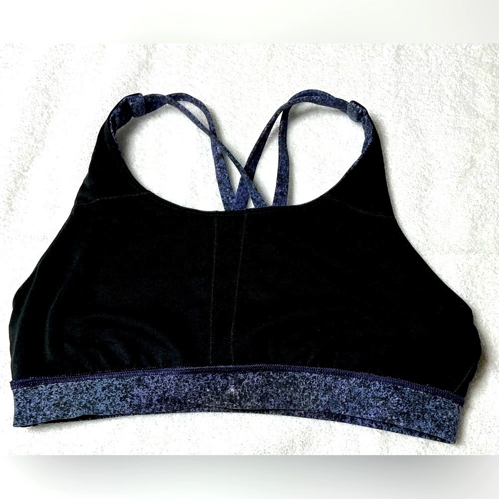 Women Lululemon Athletica Sports Bra Comfort springless blue and purple size 8 - Picture 7 of 7